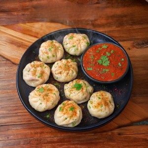 momos